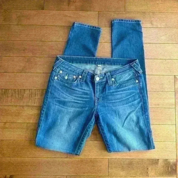 True Religion | Women’s low mid rise light wash skinny jeans size 31(runs small) - Picture 2 of 4